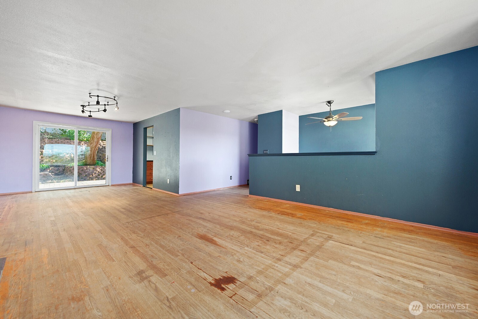 4823 S Morgan Street , Seattle, WA 98118