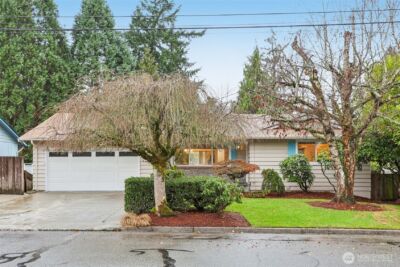 5733 155th Avenue NE, Redmond, WA 98052 - Photo 2