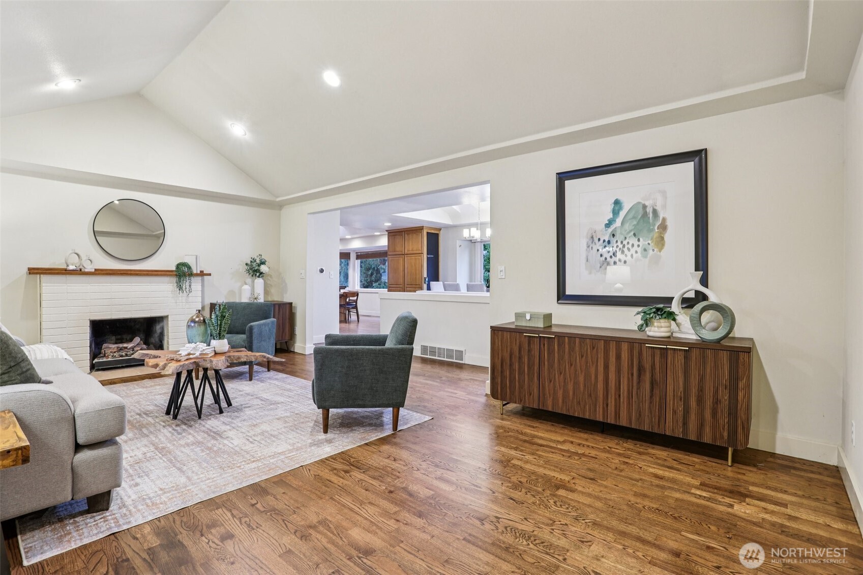 5733 155th Avenue NE, Redmond, WA 98052