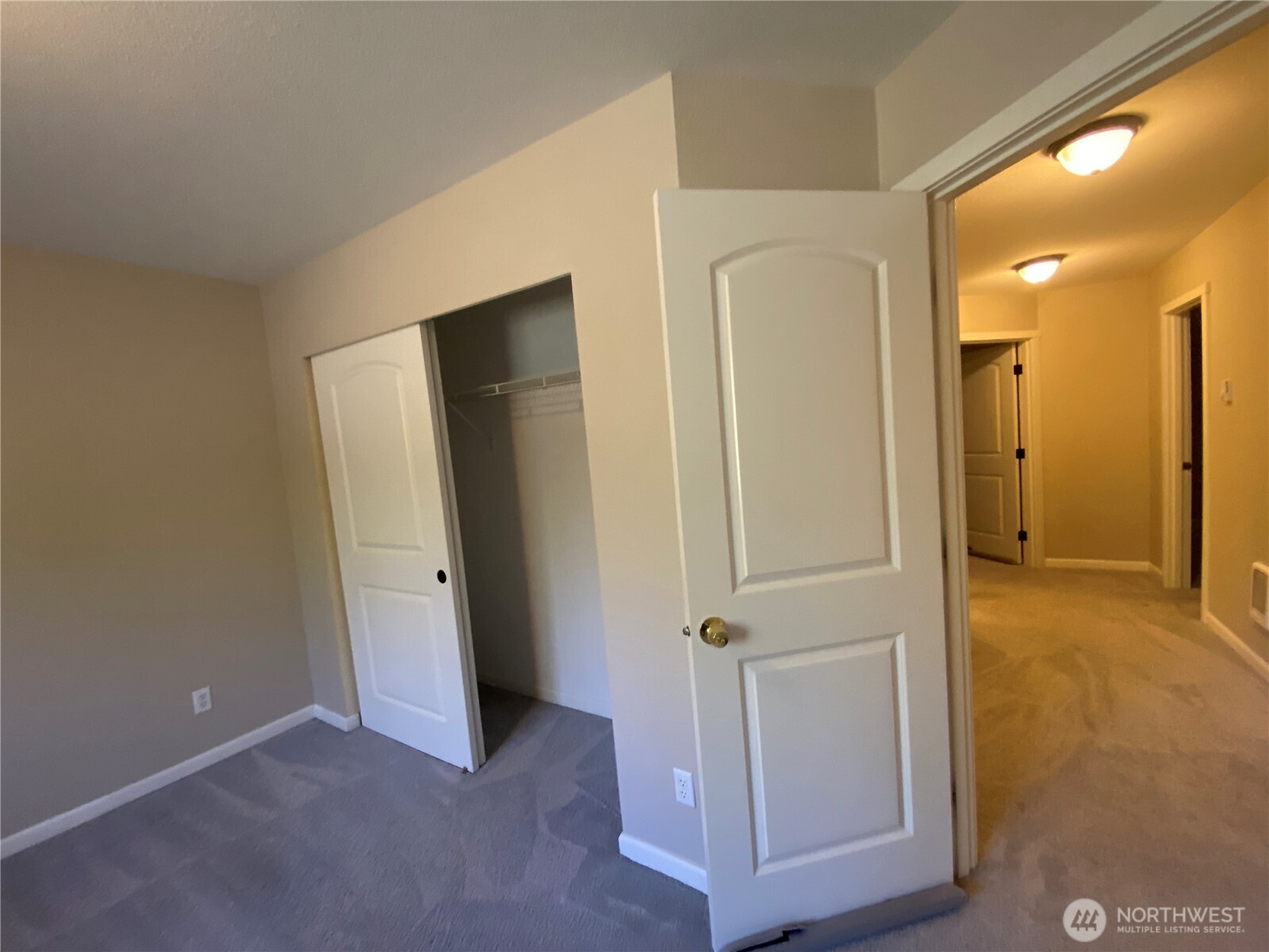 19905 100th Avenue Ct E, Graham, WA 98338-9604