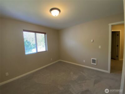 19905 100th Avenue Ct E, Graham, WA 98338-9604 - Photo 32