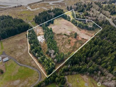 75 Bear Meadows Lane , Aberdeen, WA 98520