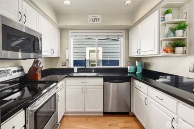 2116 California Avenue SW #201, Seattle, WA 98116 - Photo 7