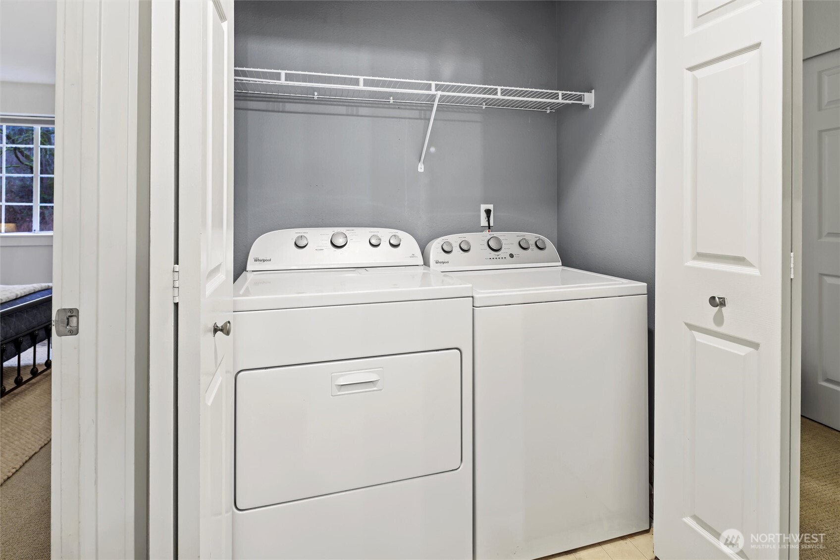 2740 118th Avenue SE #202, Bellevue, WA 98005