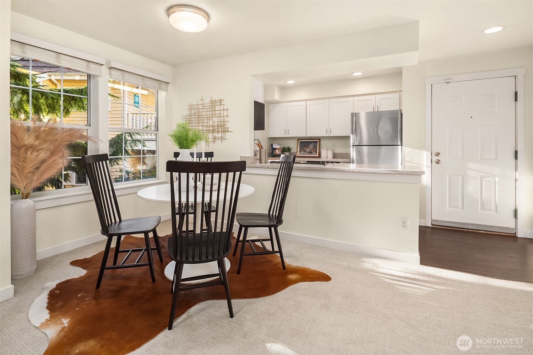 2740 118th Avenue SE #202, Bellevue, WA 98005