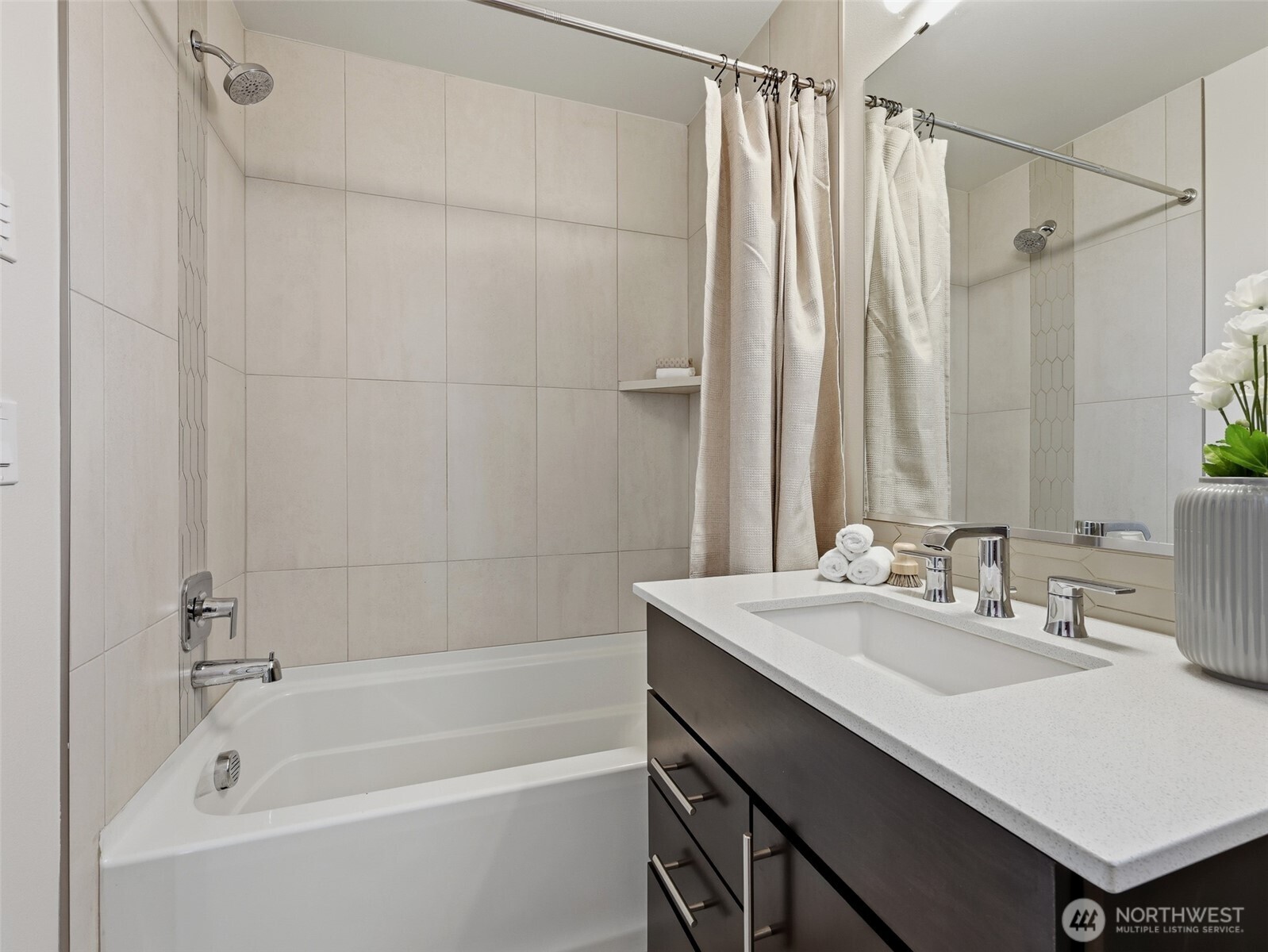 7118 Beacon Avenue S #B, Seattle, WA 98108