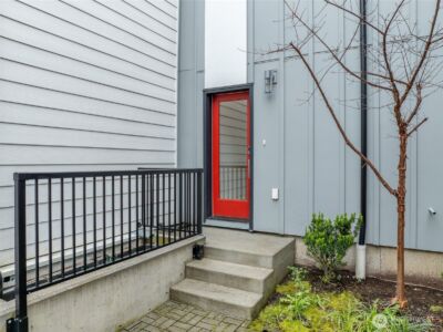 7118 Beacon Avenue S #B, Seattle, WA 98108 - Photo 3