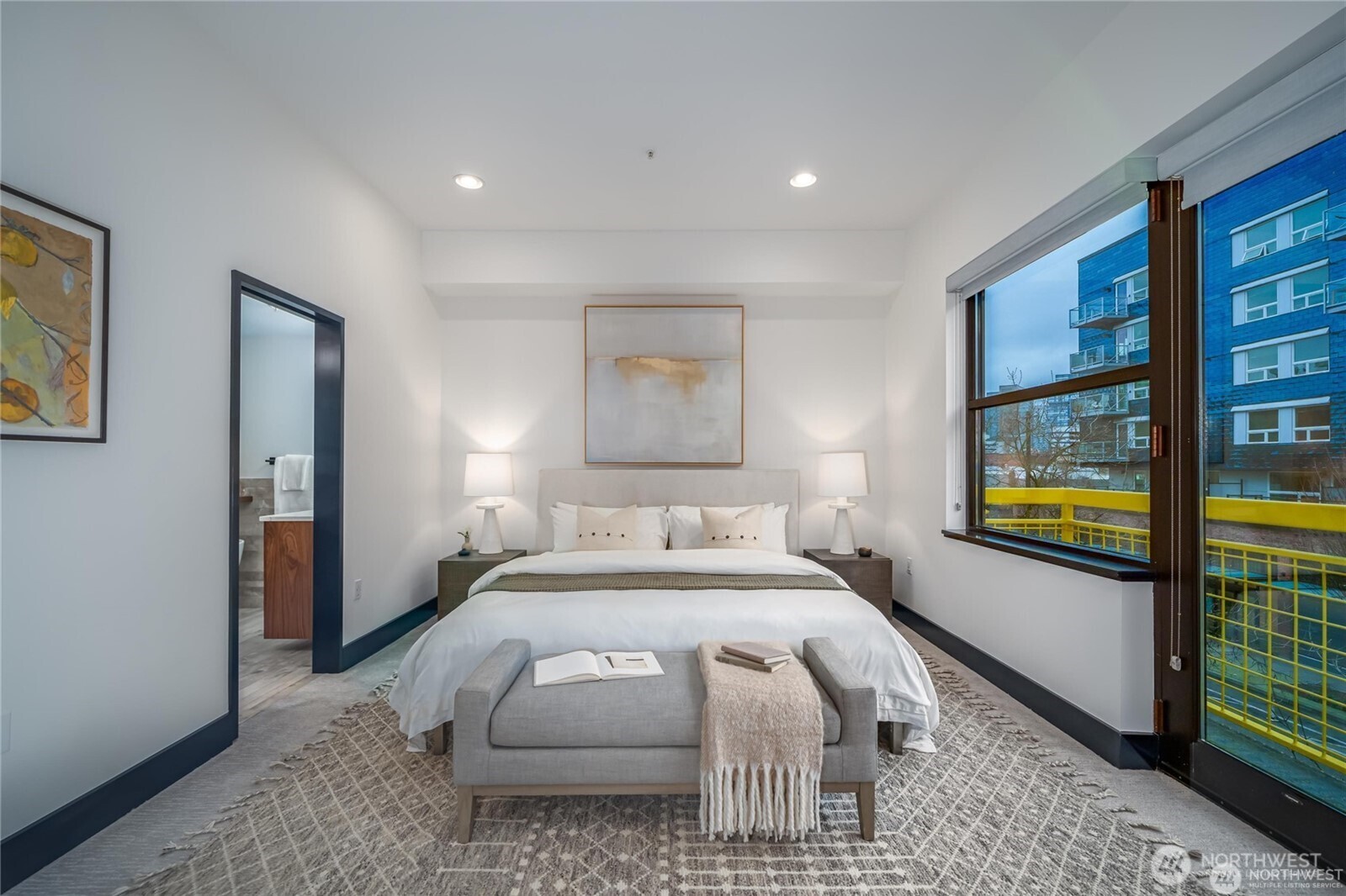 615 E Pike Street #303, Seattle, WA 98122