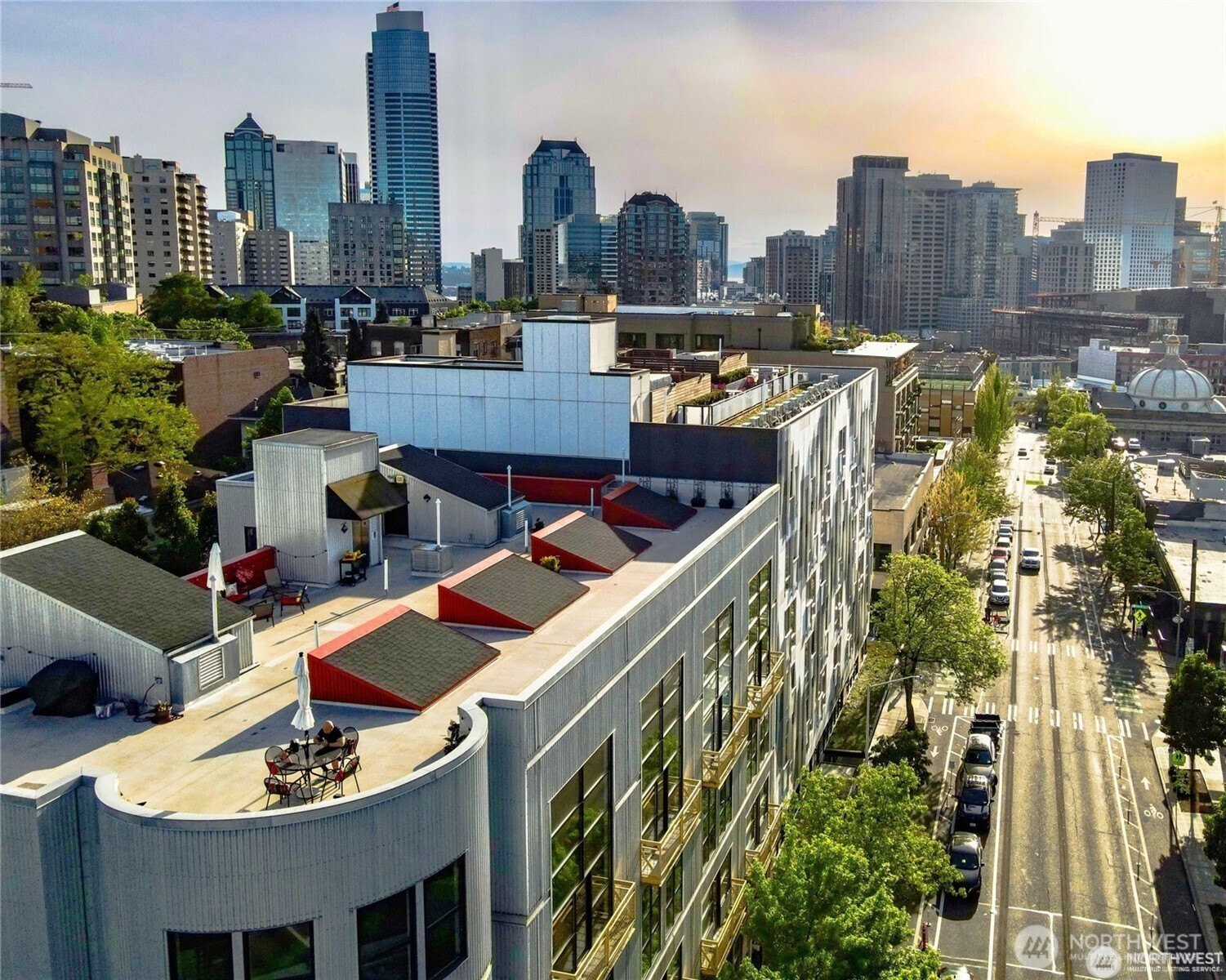 615 E Pike Street #303, Seattle, WA 98122