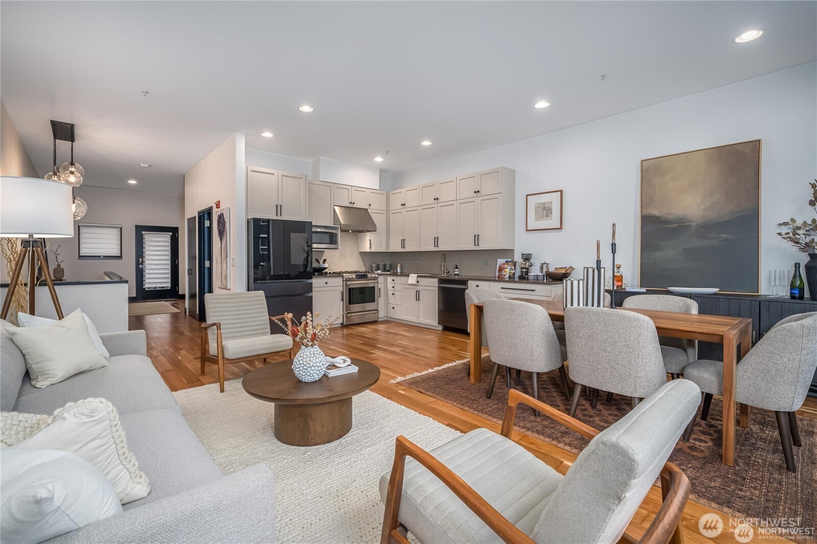 615 E Pike Street #303, Seattle, WA 98122