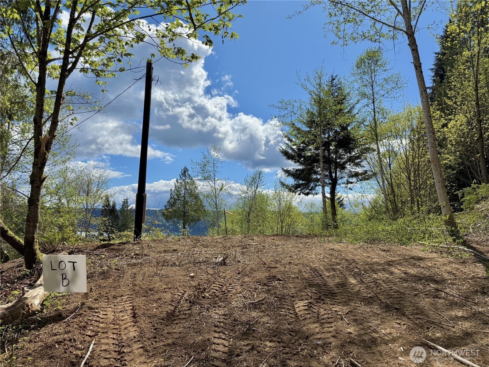 143 N Shar Lane , Lilliwaup, WA 98555