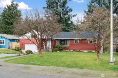 13001 2nd Avenue Ct E, Tacoma, WA 98445 - Photo 2