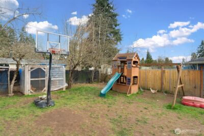 13001 2nd Avenue Ct E, Tacoma, WA 98445 - Photo 32
