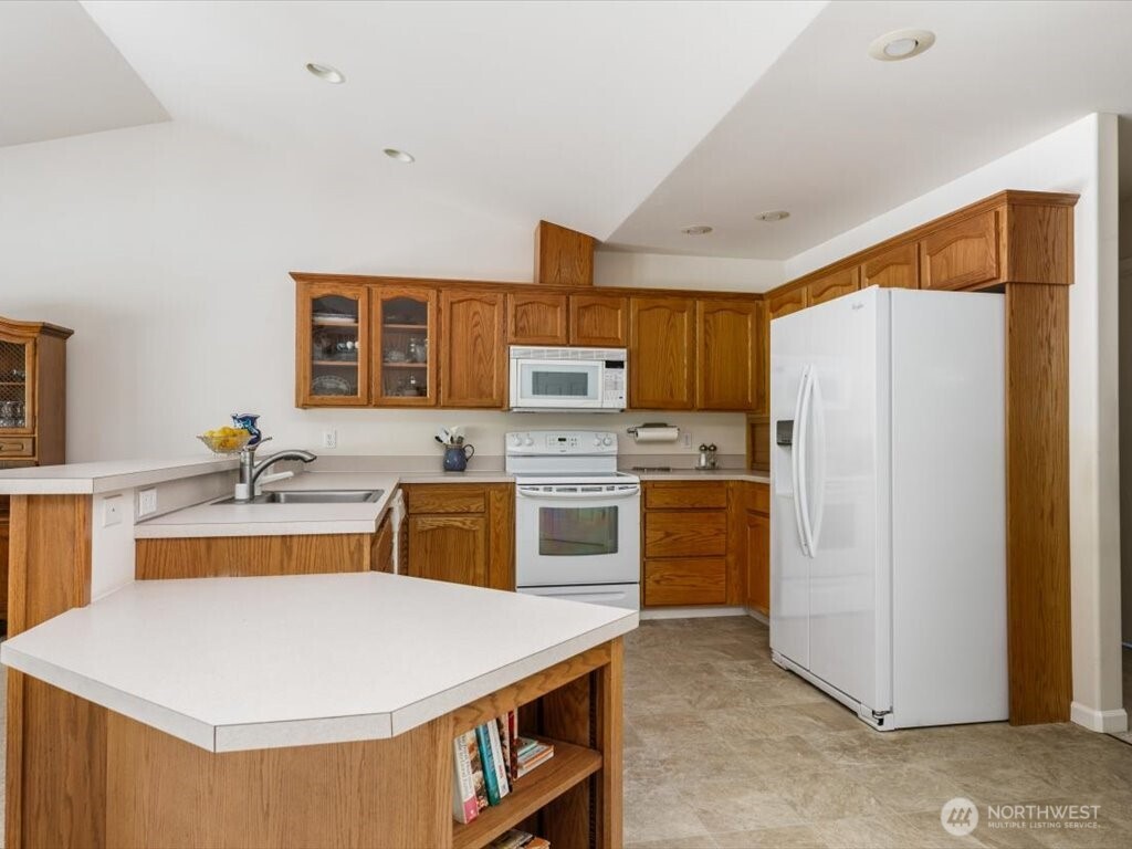 1265 Long Drive , Freeland, WA 98249