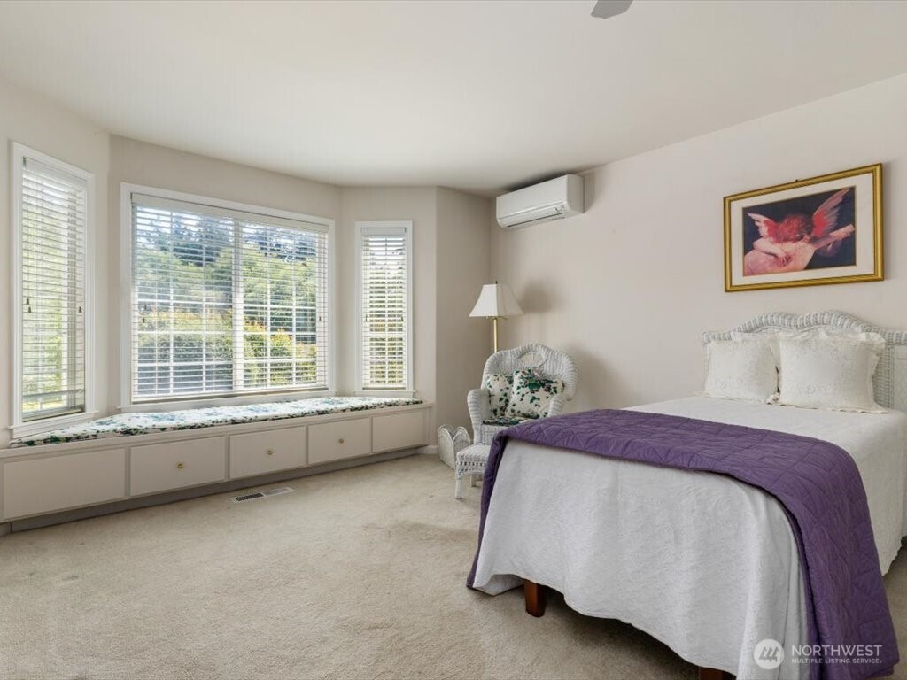 1265 Long Drive , Freeland, WA 98249