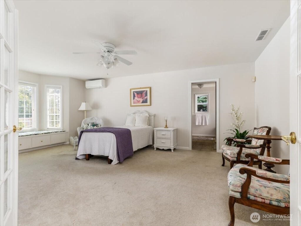 1265 Long Drive , Freeland, WA 98249