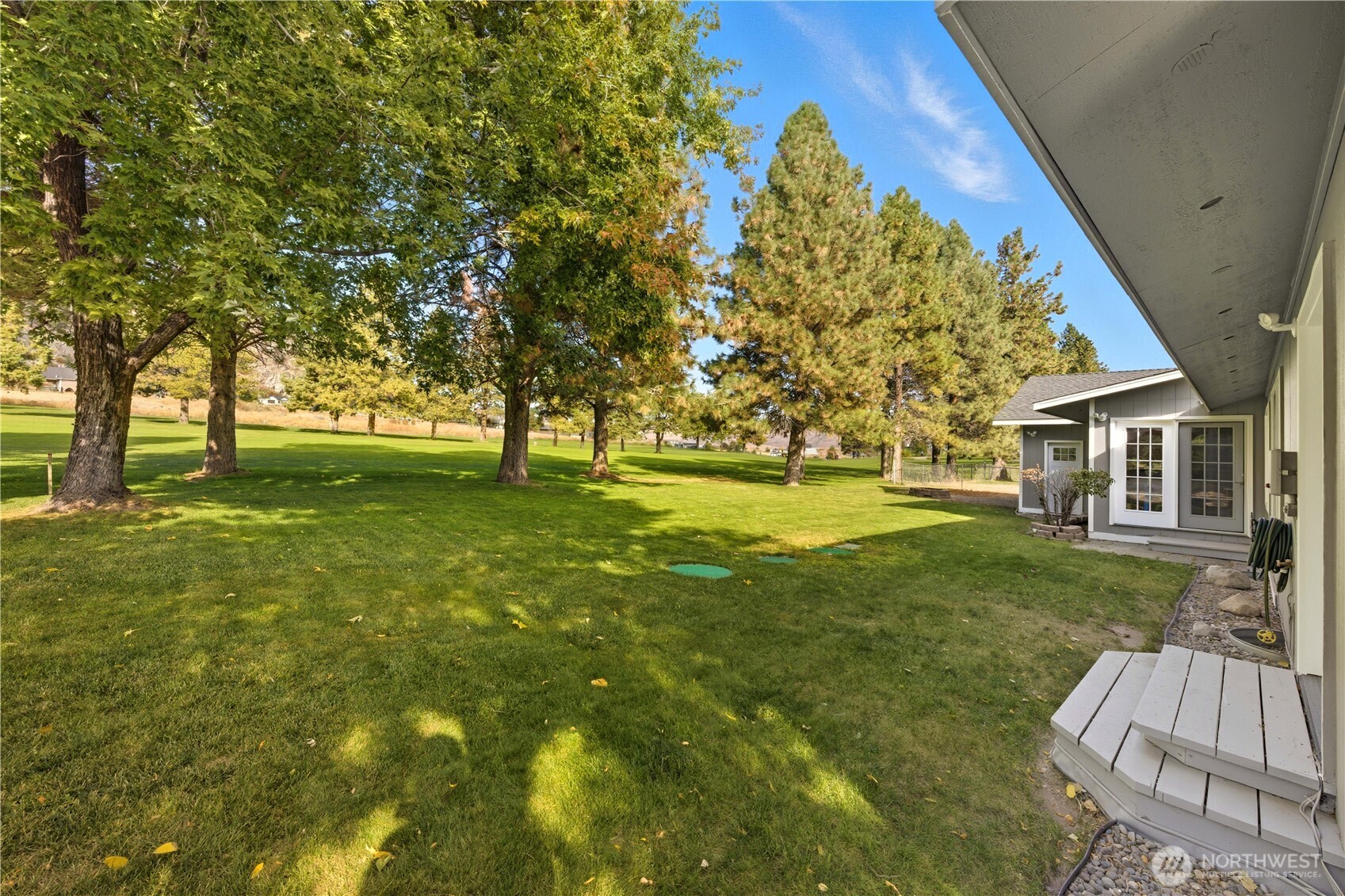 99 Golf Course Drive , Pateros, WA 98846