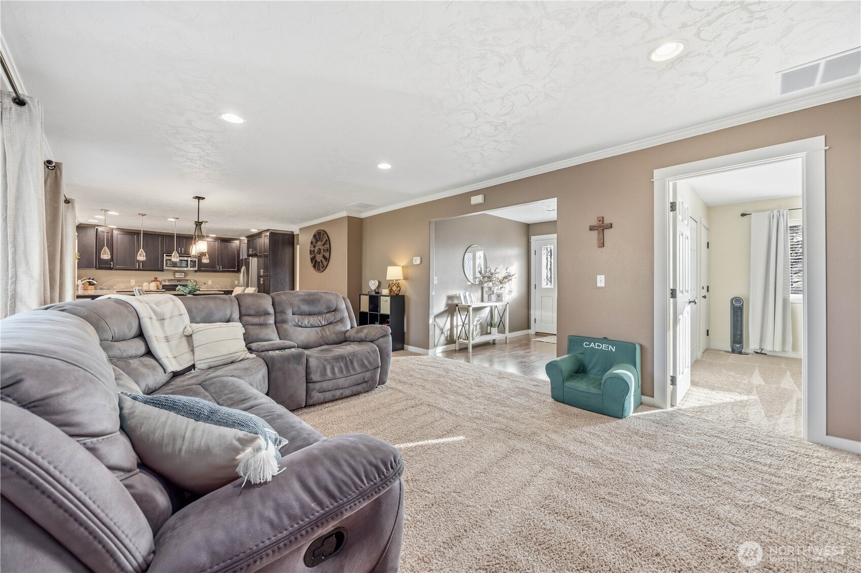 99 Golf Course Drive , Pateros, WA 98846