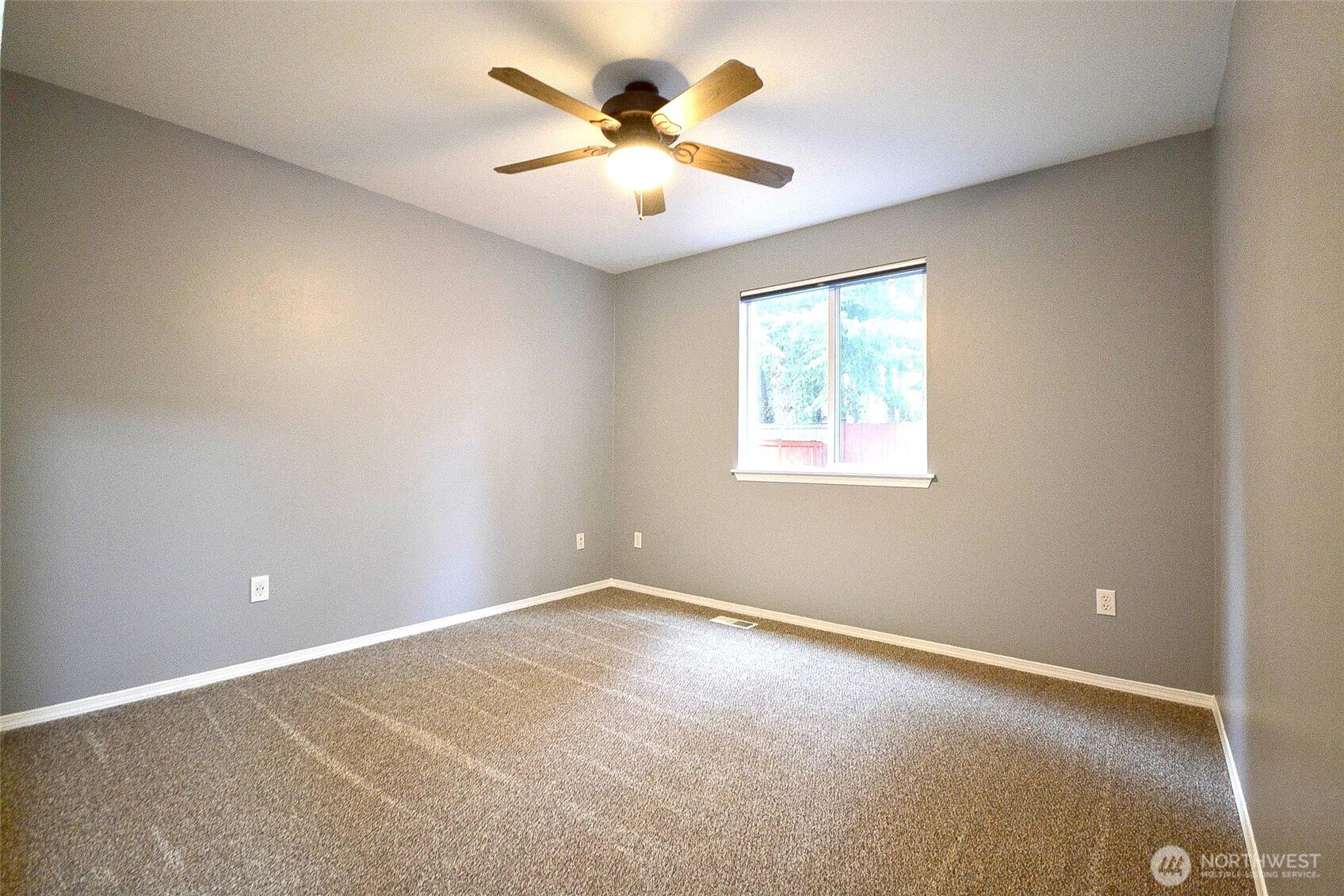 15826 104th Ave SE , Yelm, WA 98597