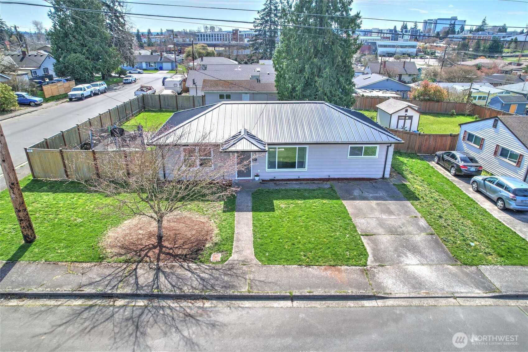 2316 7th Street , Everett, WA 98201