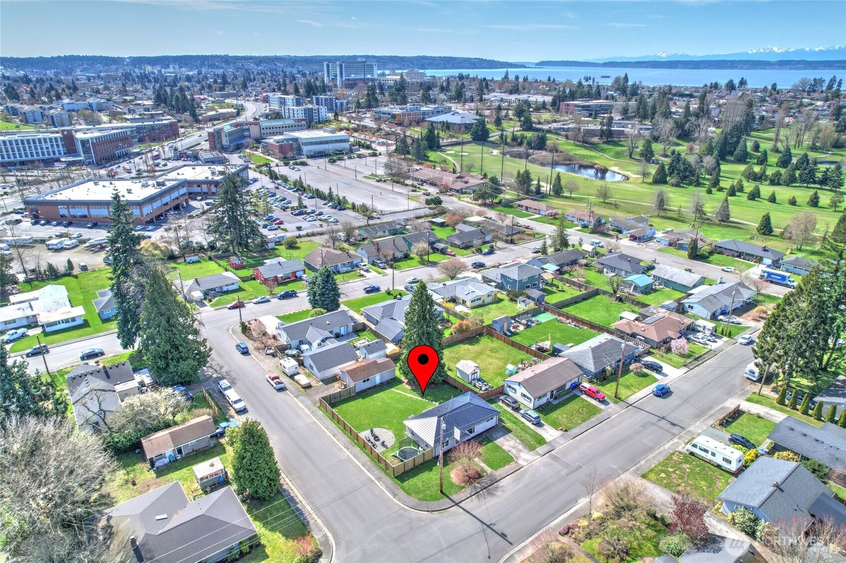2316 7th Street , Everett, WA 98201