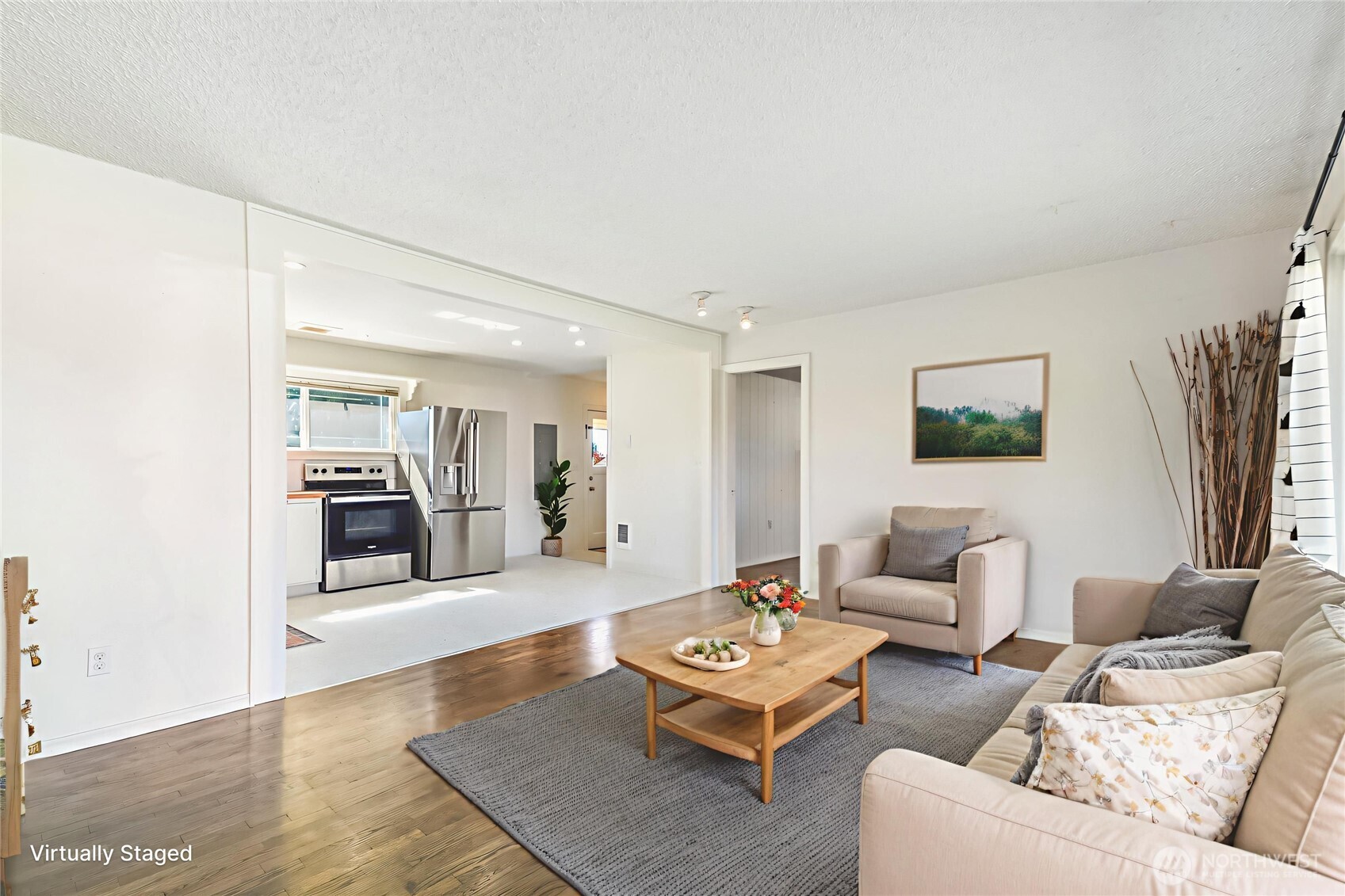 2316 7th Street , Everett, WA 98201