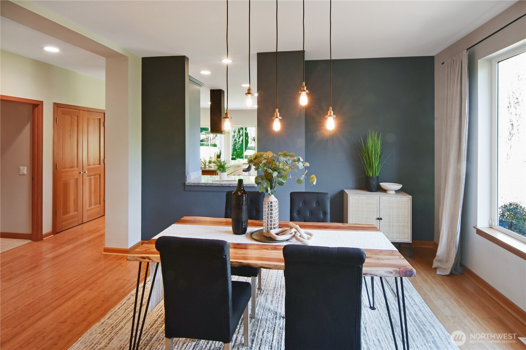 19110 Fales Road , Snohomish, WA 98296