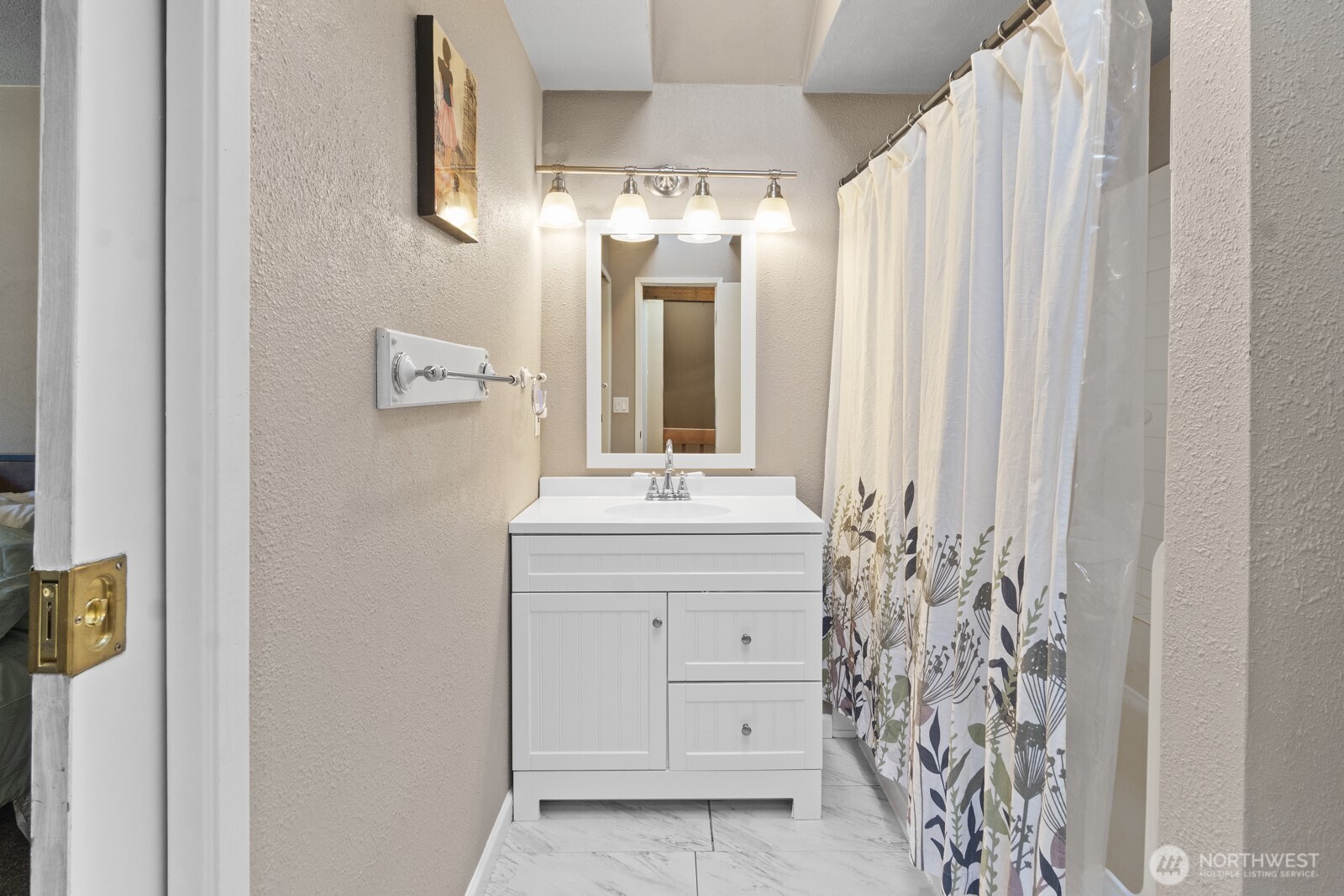 654 Malibu Dr SE , Lacey, WA 98503