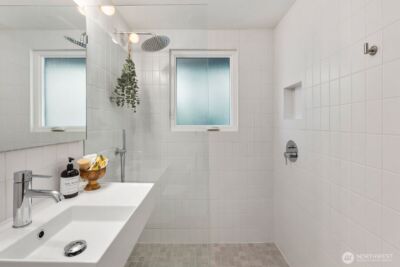 1253 NE 90th Street , Seattle, WA 98115 - Photo 22