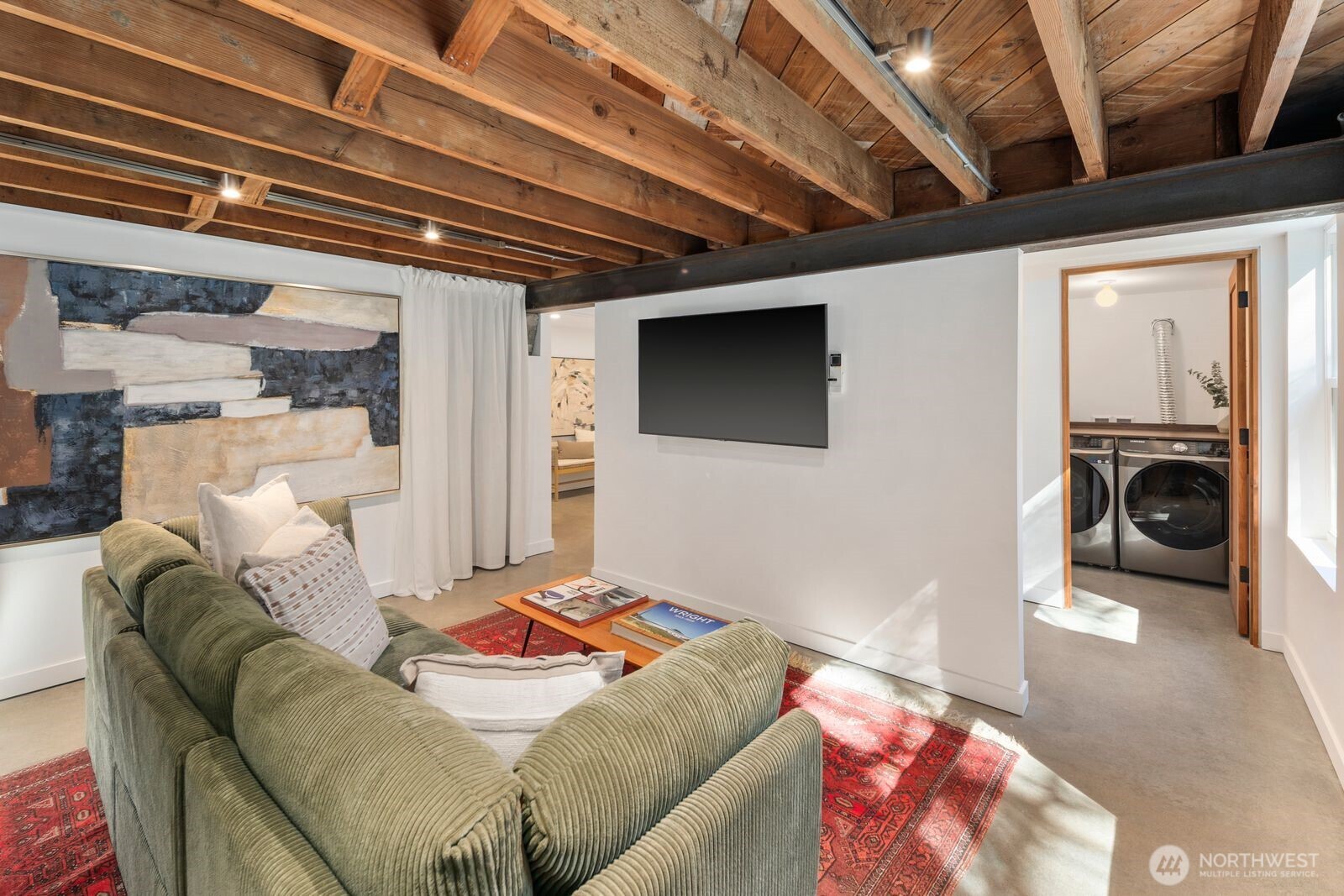 1253 NE 90th Street , Seattle, WA 98115