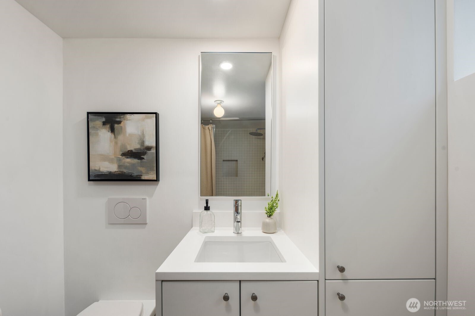 1253 NE 90th Street , Seattle, WA 98115