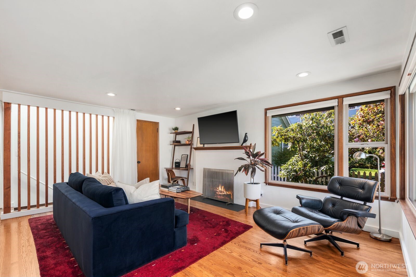 1253 NE 90th Street , Seattle, WA 98115