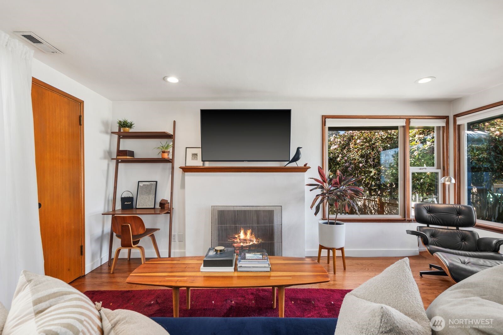 1253 NE 90th Street , Seattle, WA 98115