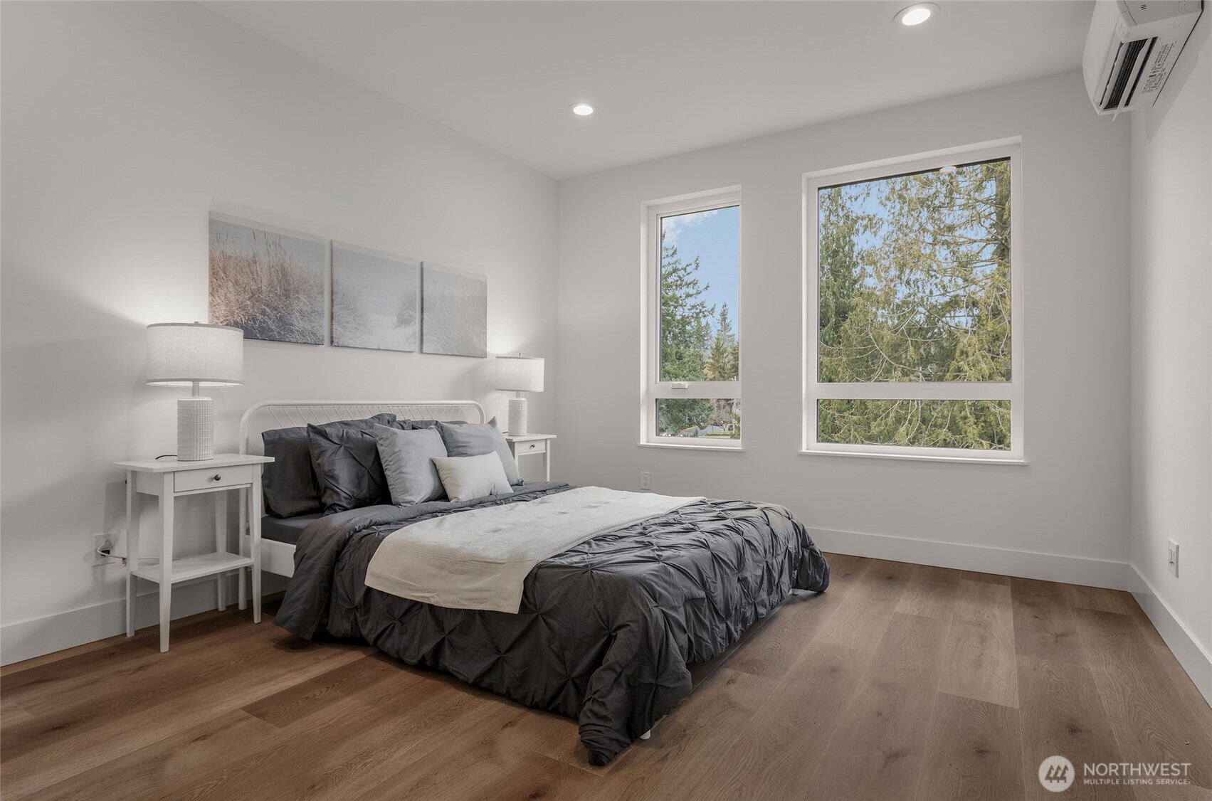 8923 166th Ave NE #101, Redmond, WA 98052