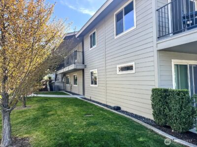520 11th Street NE #14, East Wenatchee, WA 98802 - Photo 17