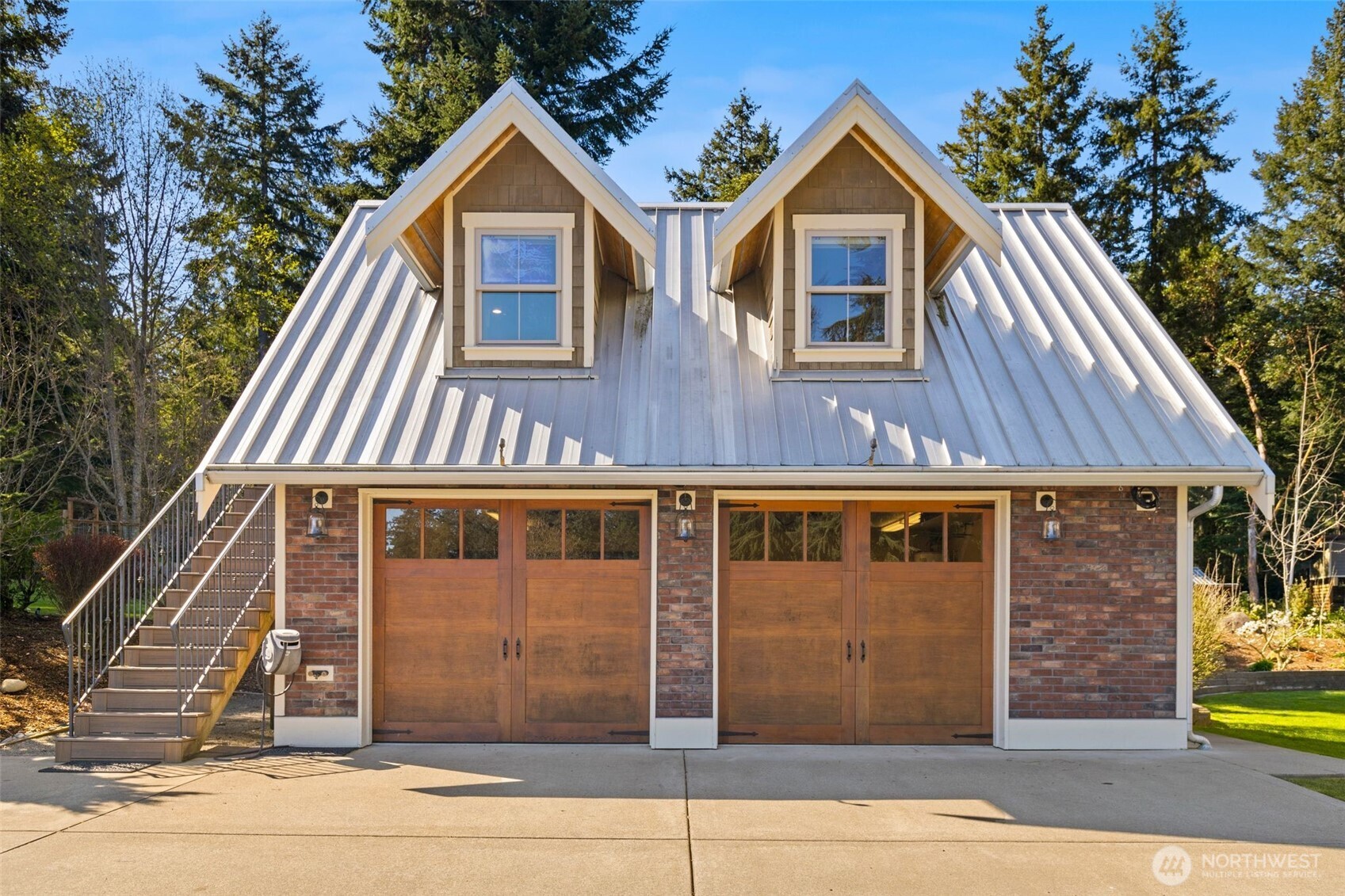 1418 13th Avenue , Fox Island, WA 98333
