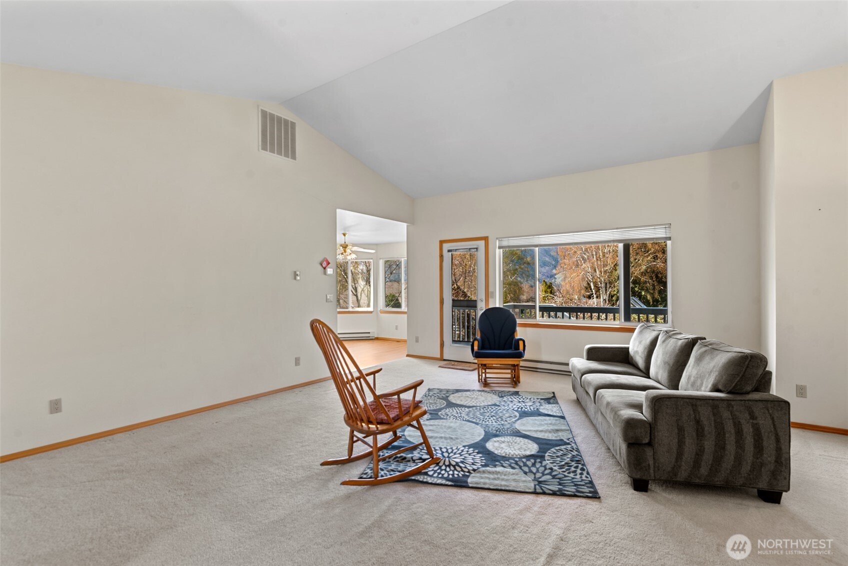 40 McLallen Lane , Manson, WA 98831
