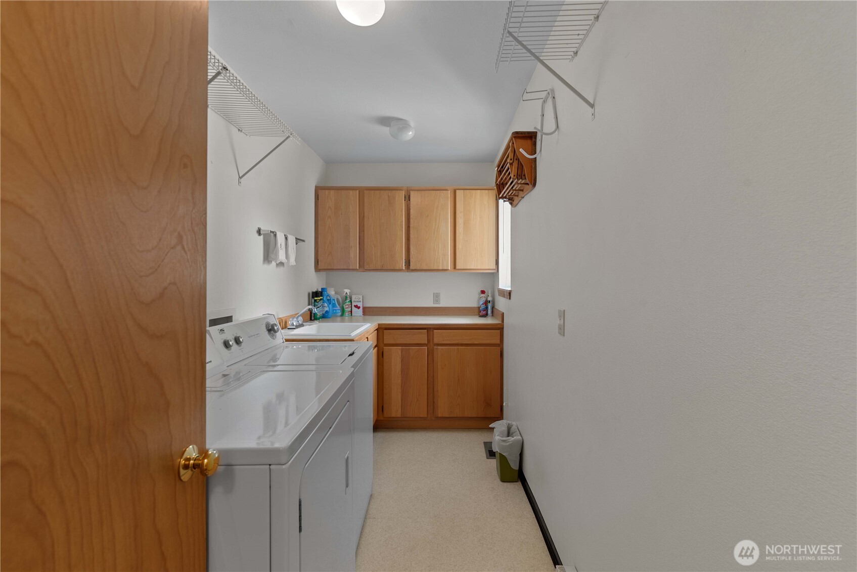 40 McLallen Lane , Manson, WA 98831