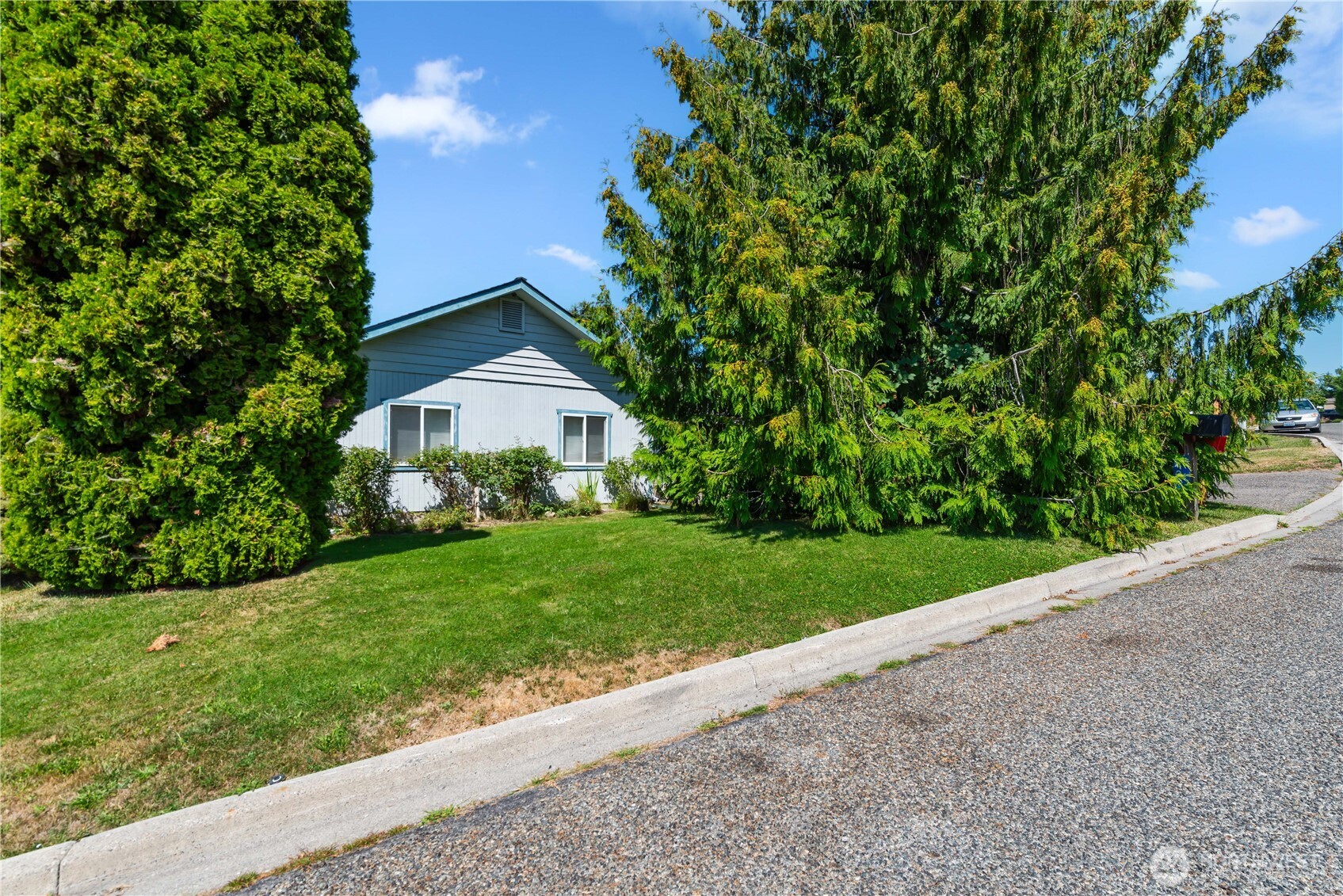40 McLallen Lane , Manson, WA 98831