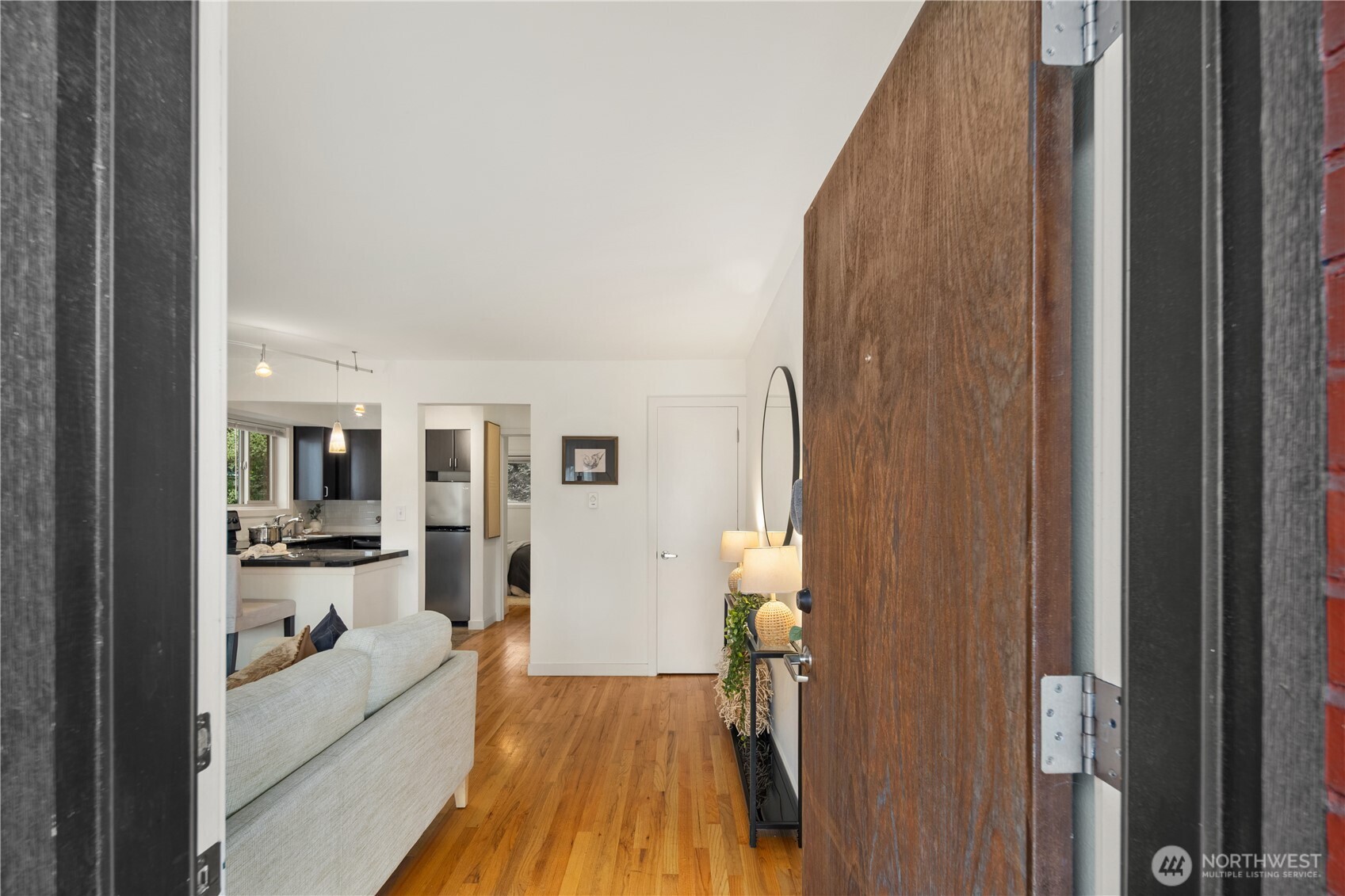 7106 California Avenue SW #101, Seattle, WA 98136