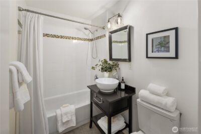 7106 California Avenue SW #101, Seattle, WA 98136 - Photo 12