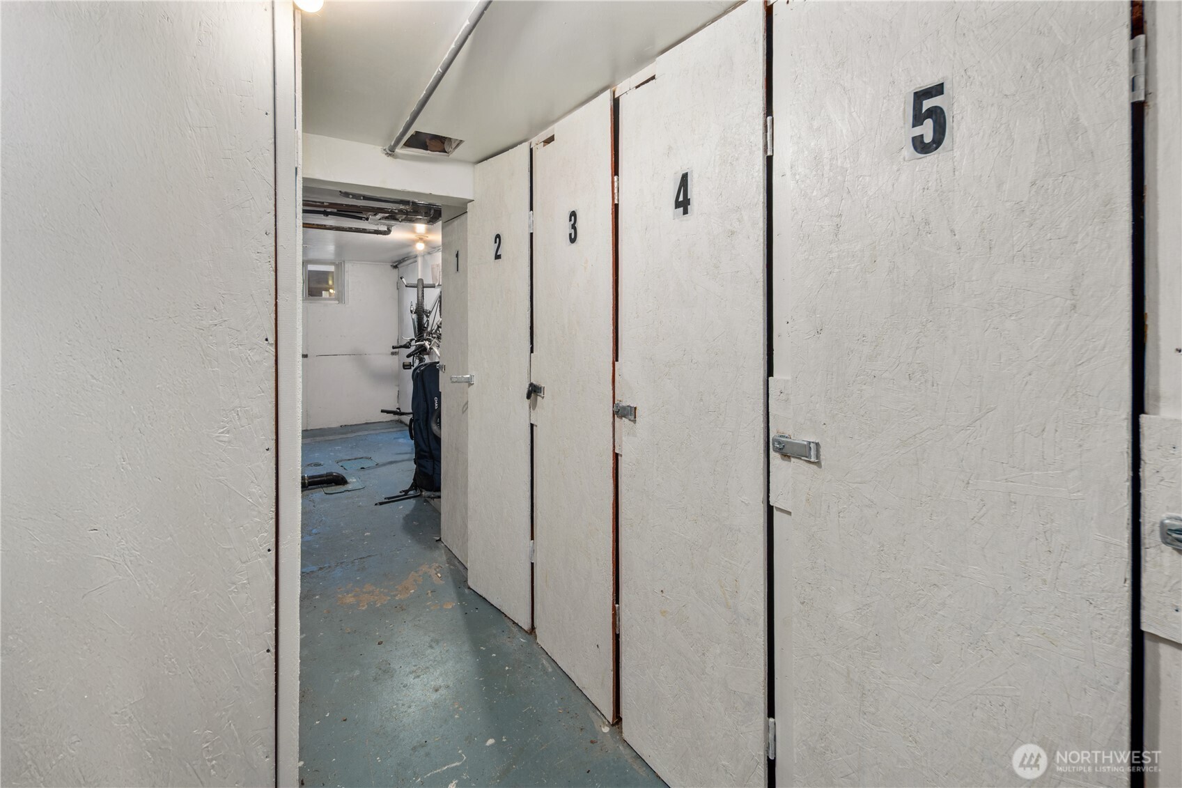 7106 California Avenue SW #101, Seattle, WA 98136