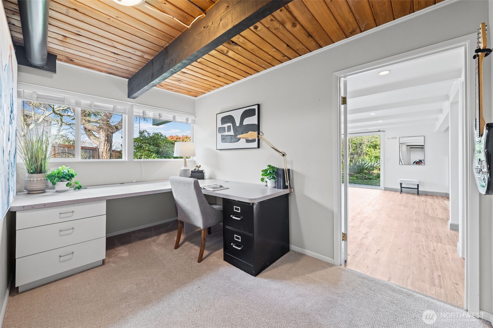 12128 SE 19th Street , Bellevue, WA 98005