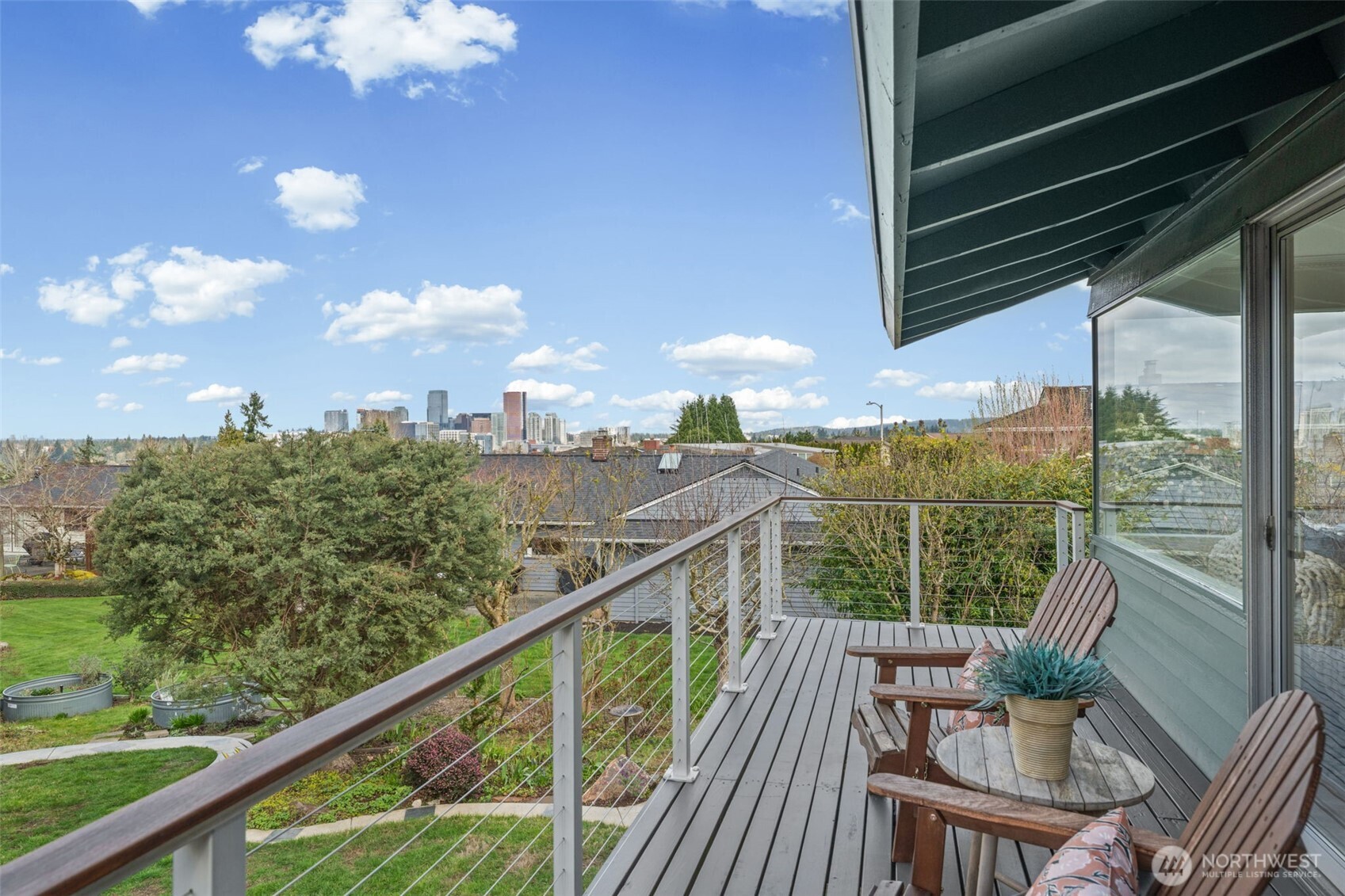 12128 SE 19th Street , Bellevue, WA 98005