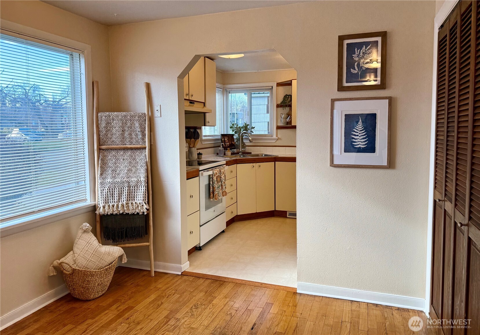 606 N Sprague Street , Ellensburg, WA 98926