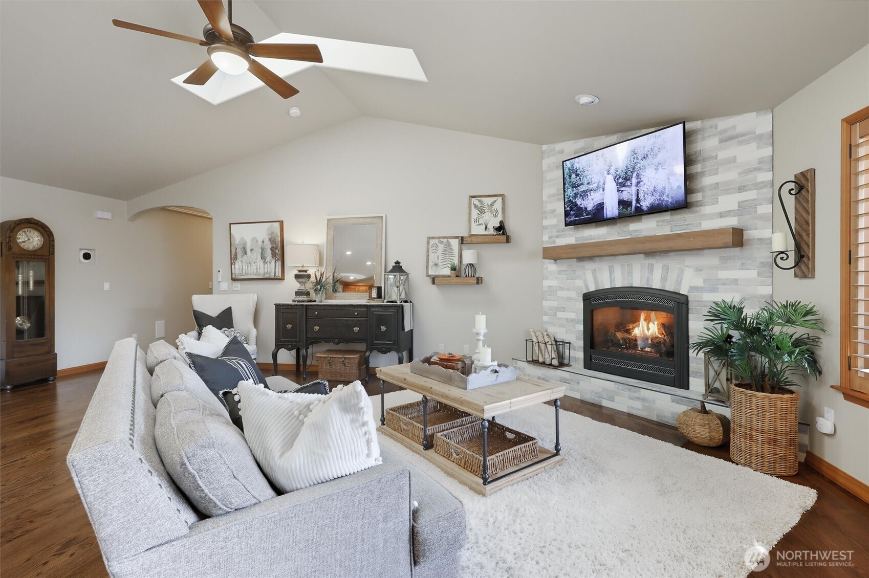 20615 39th Avenue SE, Bothell, WA 98012