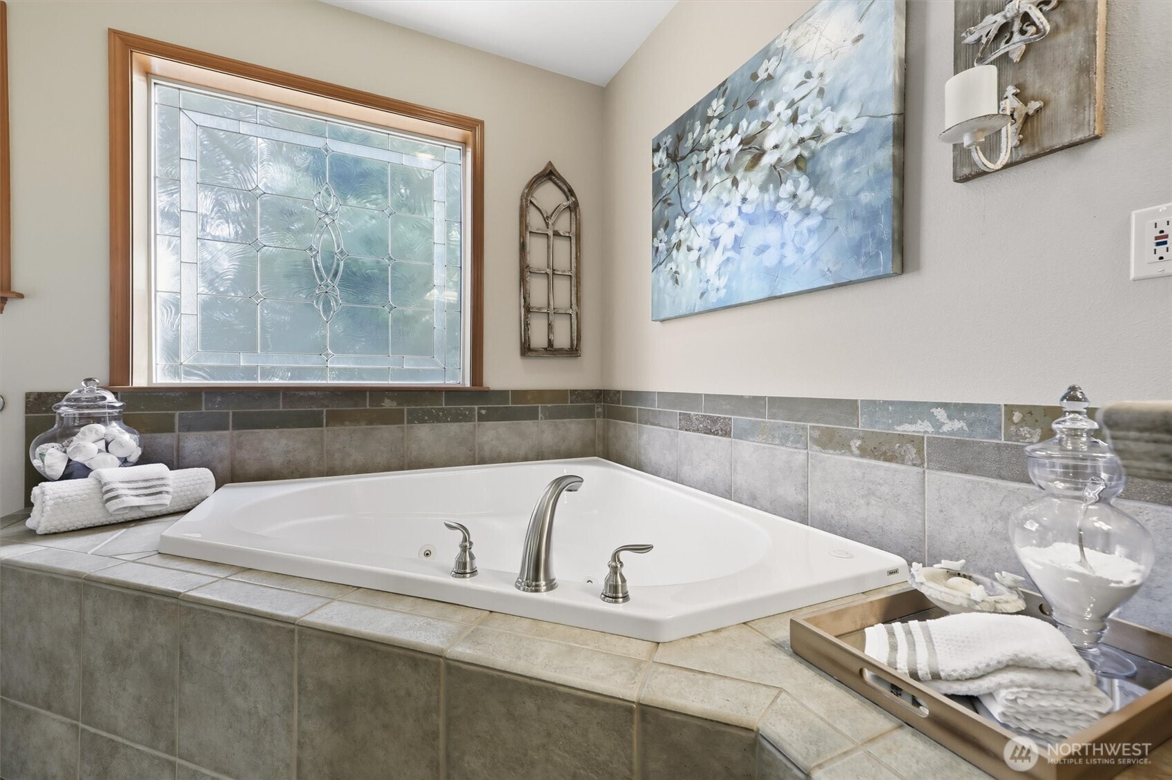 20615 39th Avenue SE, Bothell, WA 98012