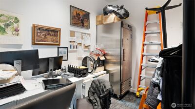 62326 BIZOP Undisclosed , Bellevue, WA 98004 - Photo 32