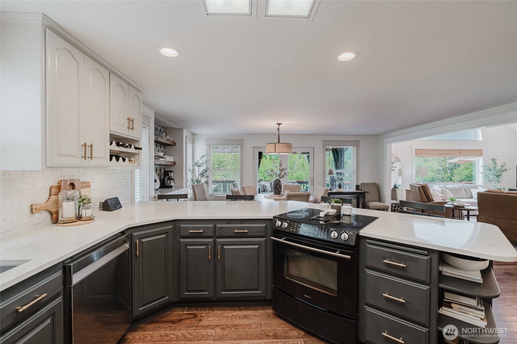 314 Centralia Alpha Road , Centralia, WA 98531