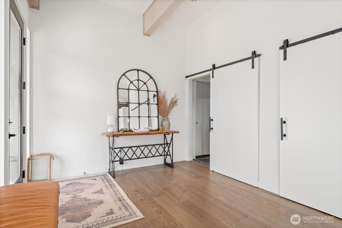 140 Clos Chevalle Road , Chelan, WA 98816